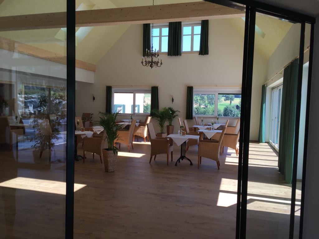Hotel Restaurant Grune Au Poellau Luaran gambar